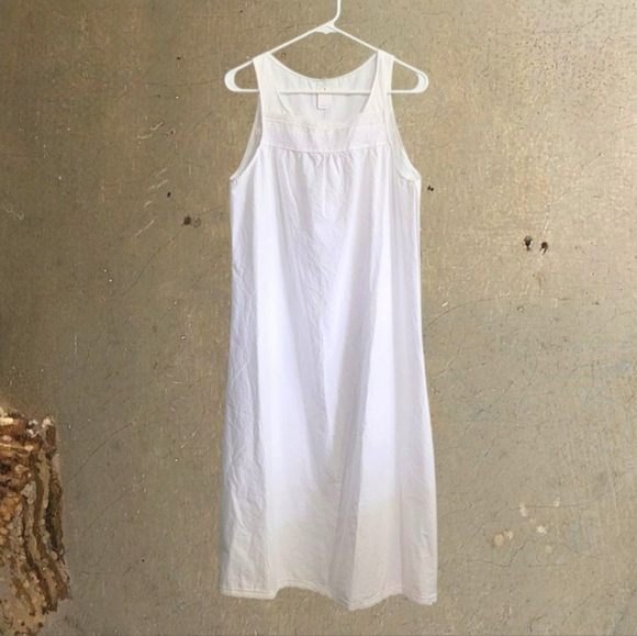 Bridgerton Inspired White Cotton Nightgown - Picture 1 of 5